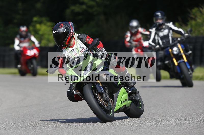 /Archiv-2025/26 11.06.2025 Peter Studer have fun ADR/Gruppe blau/team